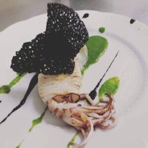 Calamaro cime di rapa e nero di seppia