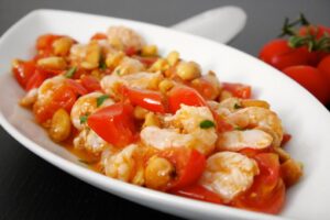 Gamberetti Marinati con Mandorle e Pomodorini