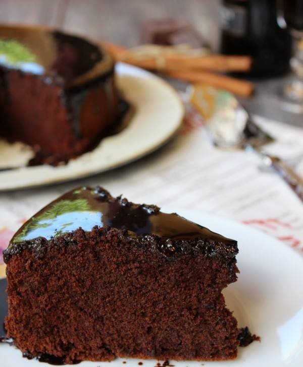 Torta al cabernet doc di atina e cioccolato