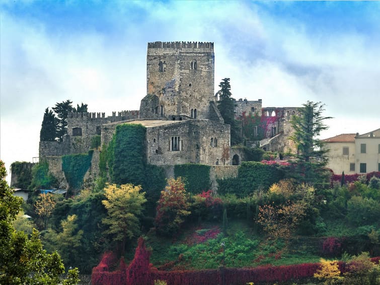 meraviglioso mondo dei Castelli della Ciociaria, in questa puntata a Torre Cajetani