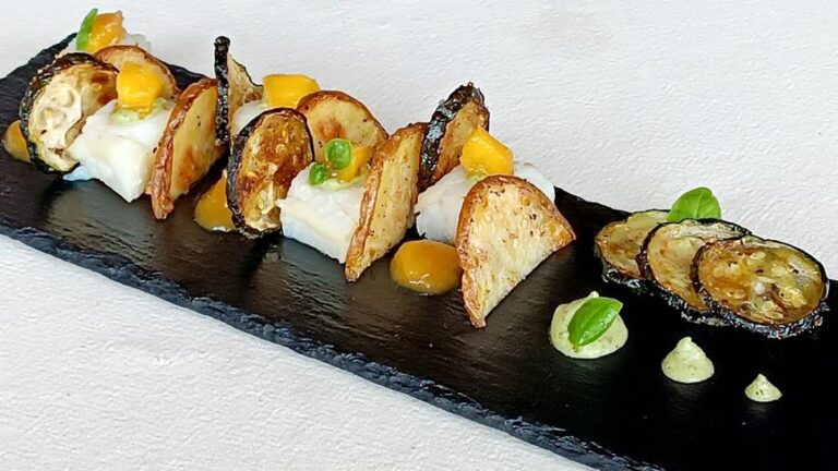 CUBOTTI DI BACCALA MANGO E ZUCCHINE
