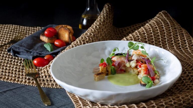 La panzanella con frutti di mare