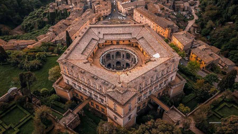 Caprarola Palazzo Farnese - D'O Tuscia