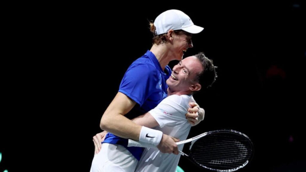 Davis Cup: brividi azzurri, la magia di una squadra che soffre e vince insieme