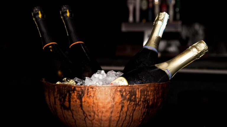 Bollicine: una strada verso il futuro della mixology