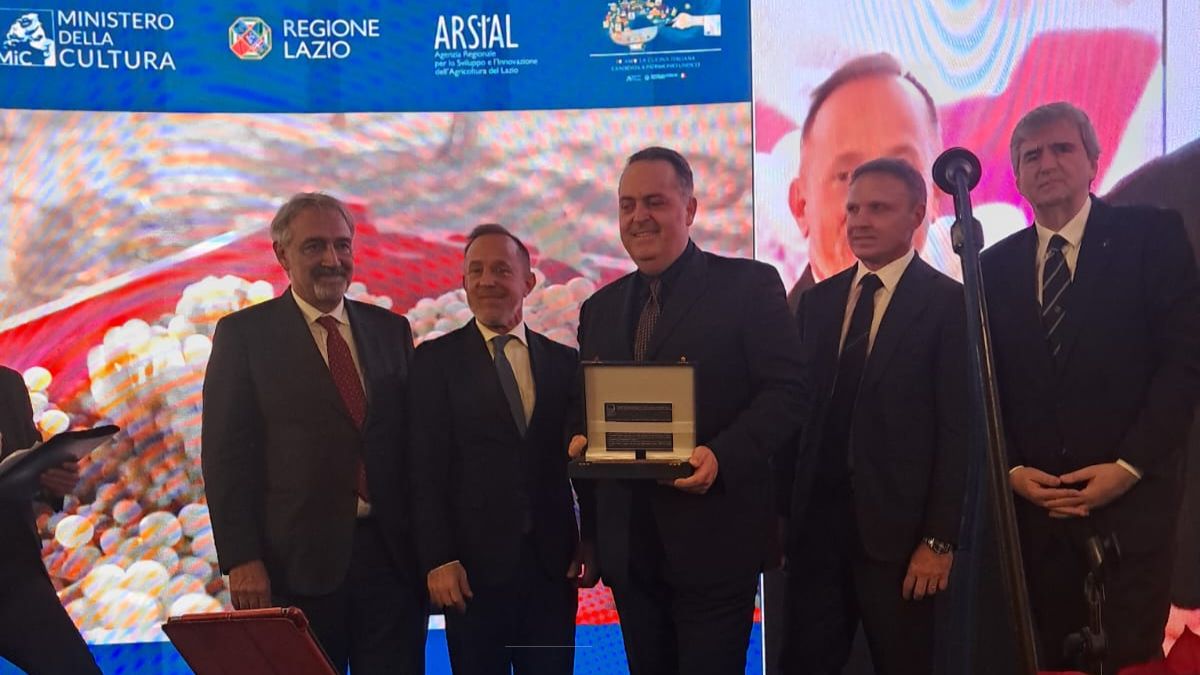 Lo chef Fausto Ferrante durante la premiazione