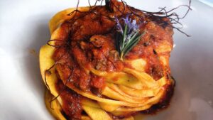 Fettuccine con rigaglie di pollo - la storia