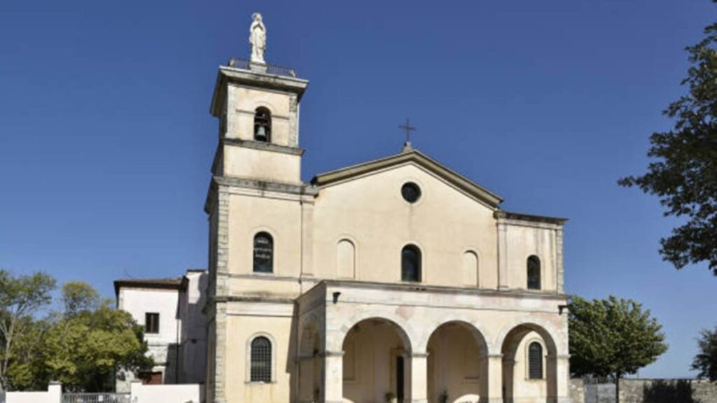 Il Santuario della Madonna della speranza in Giuliano di Roma