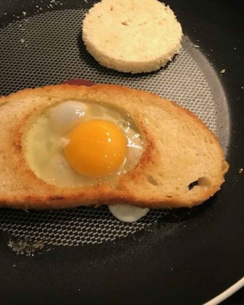Crostoni antispreco l’aperitivo che salva il pane raffermo by chef di Ciociara e cucina