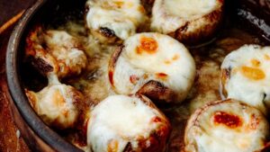 Bistecca alla brace con porcini alla provola di bufala