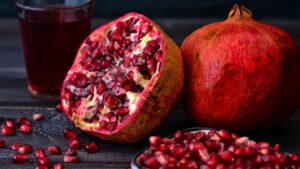  Cibo di stagione di settembre - il melograno