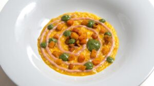 Risone “Pastificio dei Campi” con zucca, pesto di salvia e ciauscolo