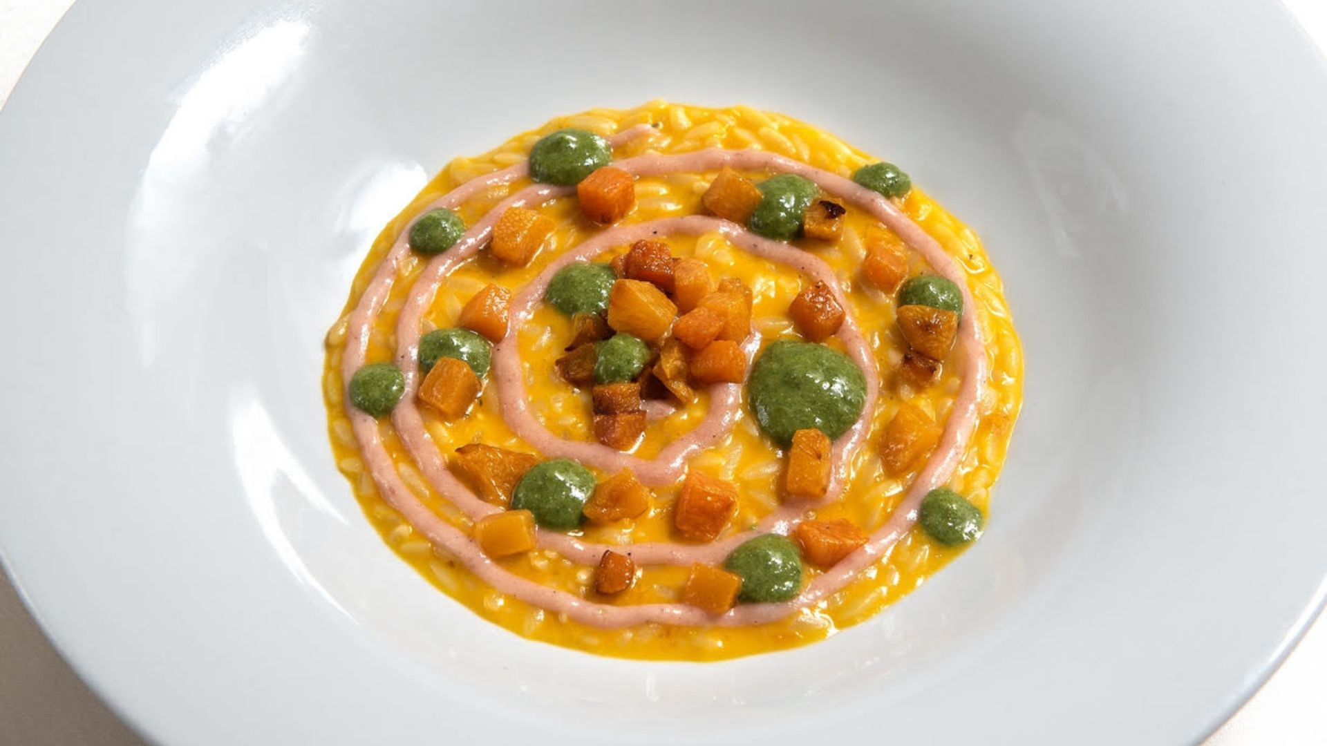 Risone “Pastificio dei Campi” con zucca, pesto di salvia e ciauscolo