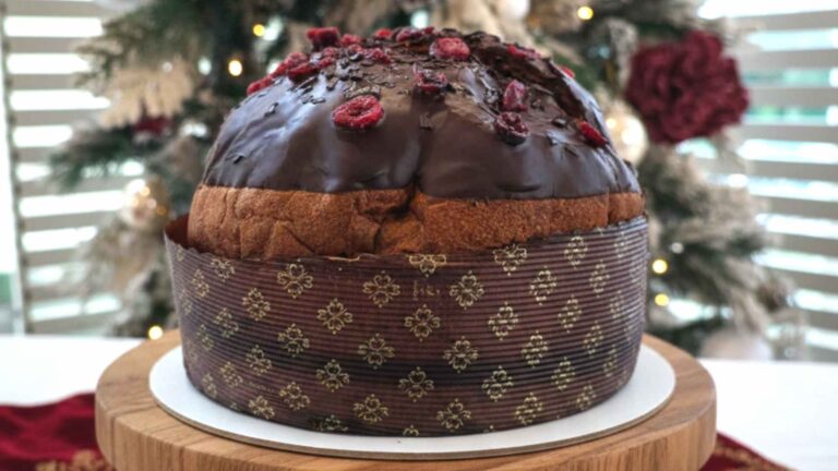 Il panettone della Pasticceria Aurora