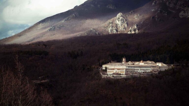 Collepardo - Certosa di Trisulti – Guarcino - Vico nel Lazio