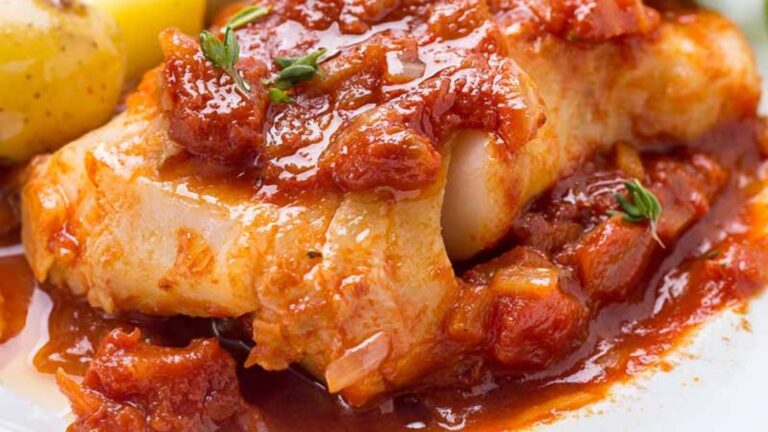 Merluzzo in umido con pomodoro e patate
